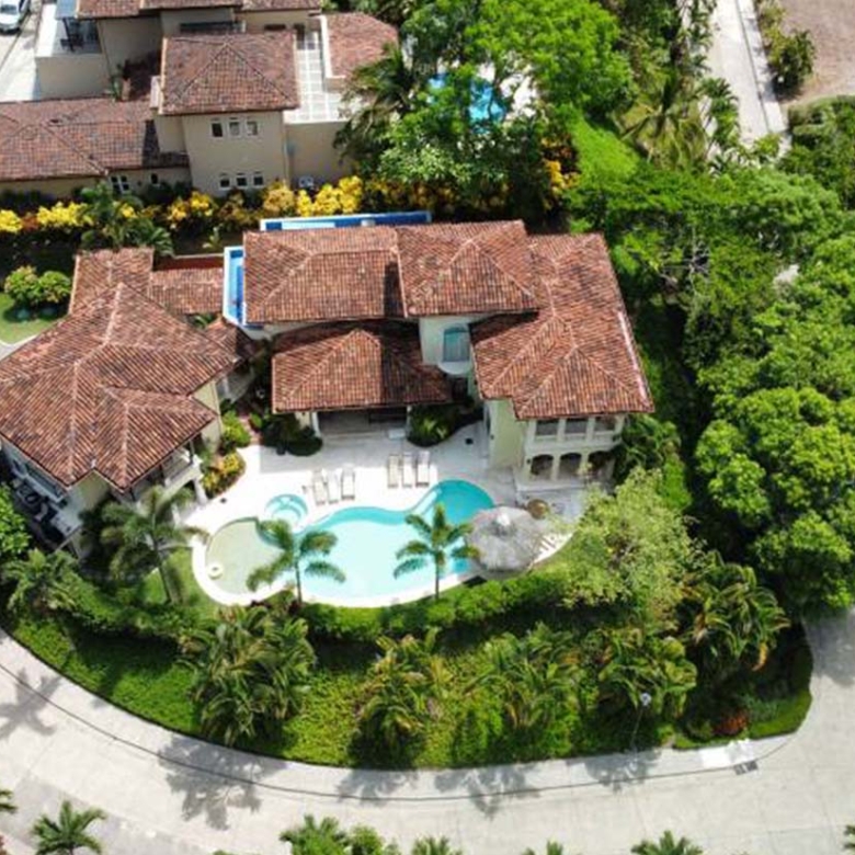 Casa Tropical in Los Sueños, Herradura. Real Estate